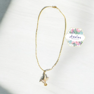 COLLAR COLIBRI PEQUEÑO BLACO DORADO