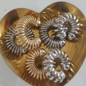 ARETE Chunky Ear Cuff