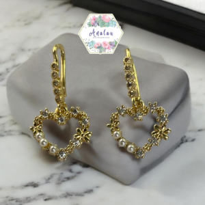 ARETES COLGANTES CORAZON INCRUSTADO