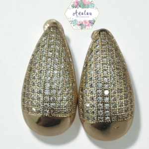 ARETES DE GOTA INCRUSTADA DORADO