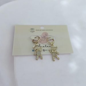 ARETE DORADO OSO BAILA