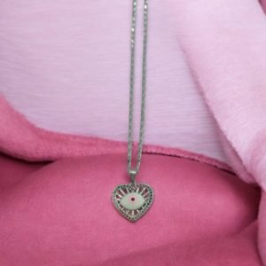 COLLAR PLATA OJO ROSA CORZON COLORES