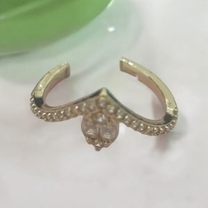 ANILLO TRIANGULO AJUSTABLE