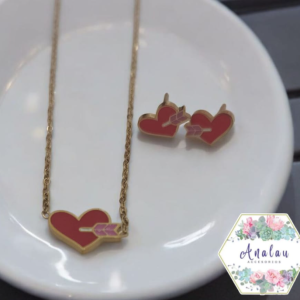 COLLAR ARETES CORAZON ROJO FLECHA