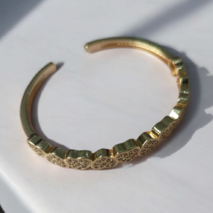 PULSERA DE CORAZON DORADA