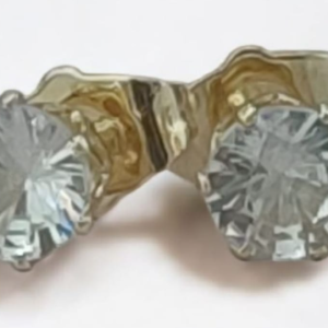 ARETE BROQUEL PIEDRA BLANCA