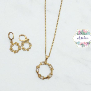 COLLAR ARETES EN CIRCULO DORADO PIEDRA INCRUSTRADA