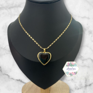 COLLAR CORAZON NEGRO RELICARIO