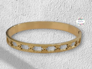 PULSERA ESTRELLAS DORADA