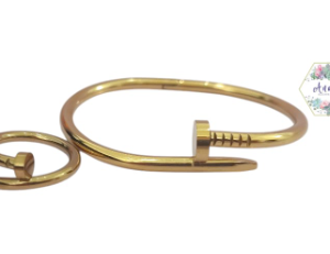 ANILLO Y PULSERA DORADO DE CLAVO