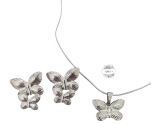 COLLAR Y ARETES DE MARIPOSA DORADAS