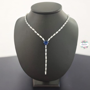 COLLAR PLATA CORAZON AZUL EN MEDIO