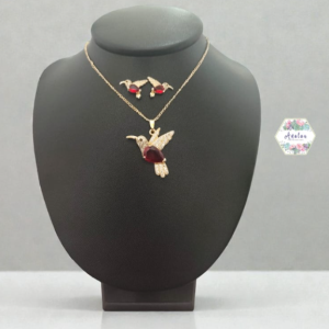 COLLAR ARETES ROJO COLIBRI INCRUSTADO