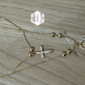 COLLAR DOBLE DE CRUZ Y VIRGEN