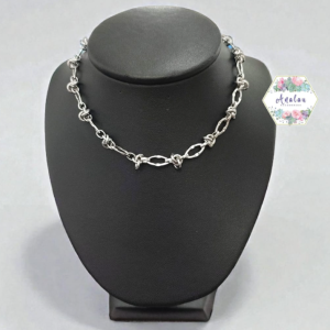 COLLAR PLATA CON NUDOS