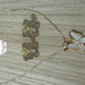COLLAR ARETES MARIPOSA INCRUSTADA