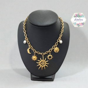 COLLAR DE VARIOS SOL ETSRELLA LUNA PERLAS