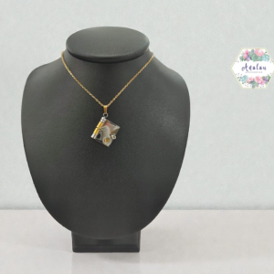 COLLAR DE LIBRO PAGINAS PLATA CON DORADO