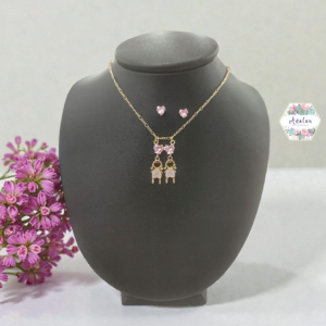 COLLAR 2 NIÑAS ROSAS