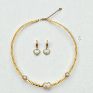 COLLAR ARETE DORADO CORAZON BLANCO CADENA SEGUIDA