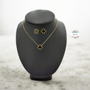 COLLAR ARETES DE TREBOL NEGRO