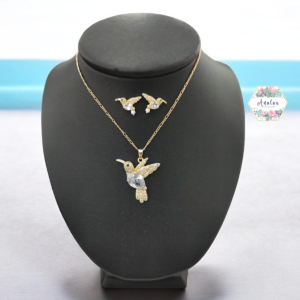 COLLAR ARETES COLIBRI PIRDRA BLANCA INCRUSTADO