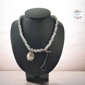 COLLAR COL.MILLO NEGRO PLATA
