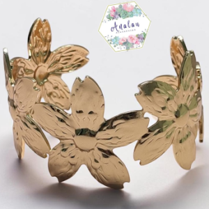 PULSERA DE ESTRELLAS DORADAS