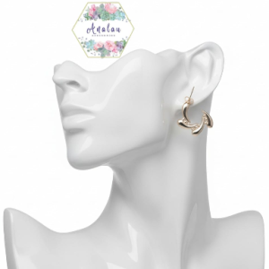 ARETES CON FORMA DE ESPIRAL COLOR DORADOS