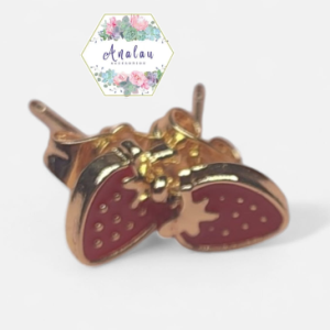 ARETES DE FRESA LISOS CHICOS