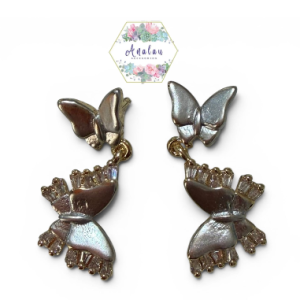ARETES COLGANTES CON DOS MARIPOSAS