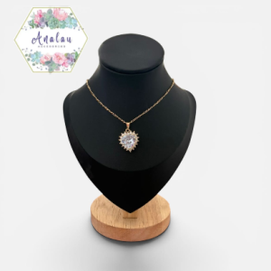 COLLAR DE CORAZON BRILLANTE MORADO MARCO PLATEADO