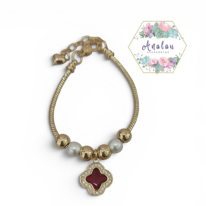 PULSERA DE TREBOL ROJO PERLAS BLANCAS Y DORADAS