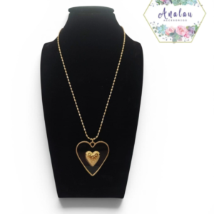 COLLAR CORAZON NEGRO DOBLE DORADO ADENTRO