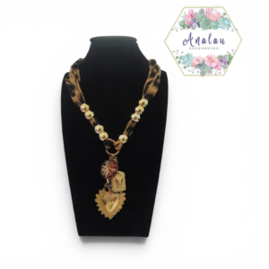 COLLAR LEOPARDO DORADO SAGRADO CORAZON 2 DIJES