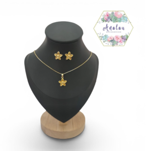 COLLAR Y ARETES DE FLOR PICUDA