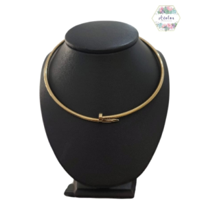 COLLAR DE CLAVO DORADO