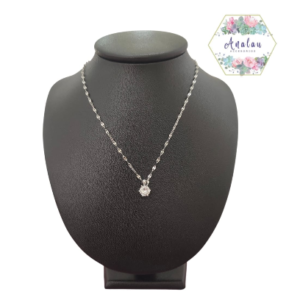 COLLAR PLATEADO DE CIRCULO BRILLOSO