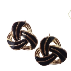 ARETES DE NDO NEGRO CON DORADO